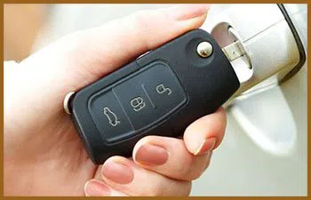 Chicago Advantage Locksmith Chicago, IL 312-809-3983 Chicago Advantage Locksmith Chicago, IL 312-809-3983 - 15a-automotive-locksmith-service