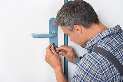 Chicago Advantage Locksmith Chicago, IL 312-809-3983 - 3a-Nearest-Locksmith